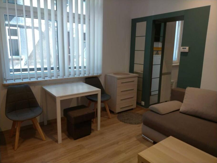 كراكوفيا Zyblikiewicza Friendly Apartment المظهر الخارجي الصورة
