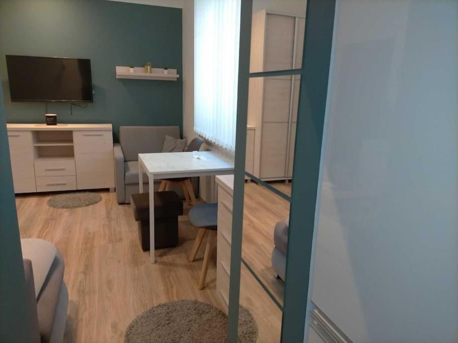 كراكوفيا Zyblikiewicza Friendly Apartment المظهر الخارجي الصورة